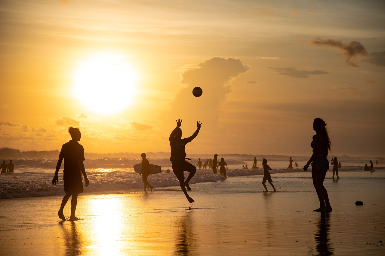 Sunset, volleyball, beach — Top Sites for Watching NBA Live Streams