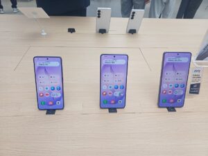 One UI 9 rollout: Samsung’s Proven Update for Galaxy S26